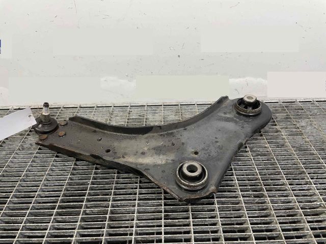 bontott RENAULT MEGANE III Jobb első Lengőkar