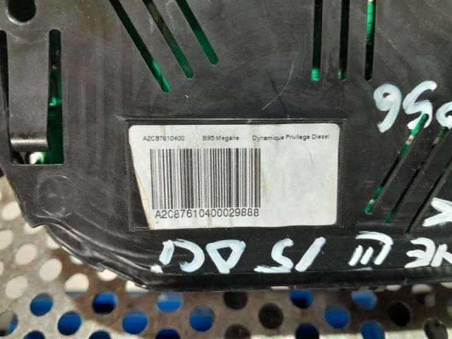 bontott RENAULT MEGANE III Kilométeróra