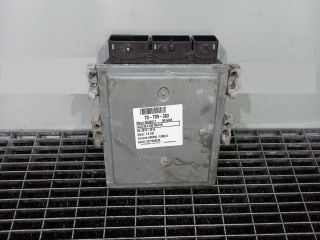 bontott RENAULT MEGANE III Motorvezérlő