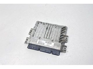 bontott RENAULT MEGANE III Motorvezérlő