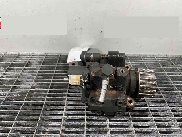 bontott RENAULT MEGANE III Nagynyomású Szivattyú