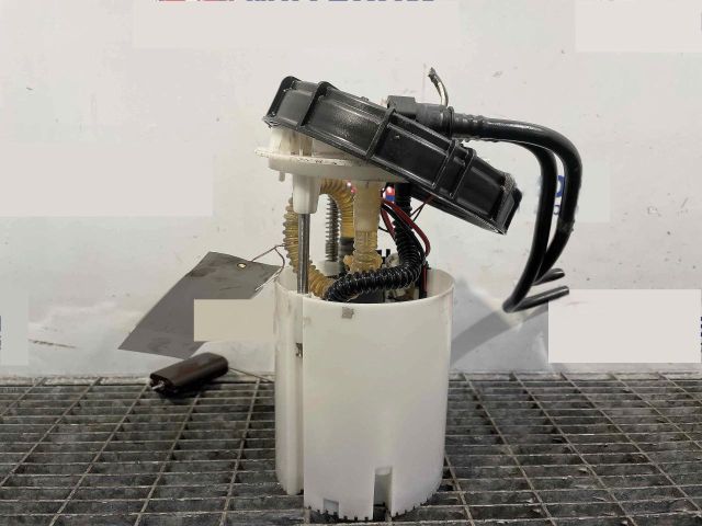 bontott RENAULT MEGANE III Üzemanyag Szivattyú