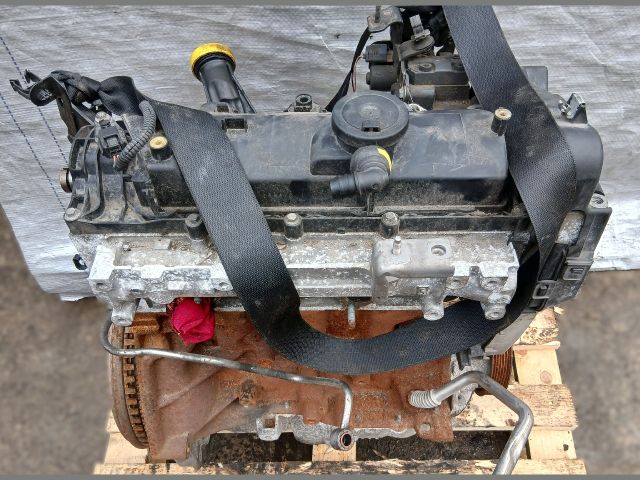 bontott RENAULT MEGANE III Szelepfedél