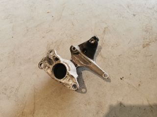 bontott RENAULT MEGANE III Motor Tartó Bak Jobb