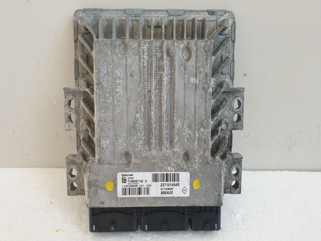 bontott RENAULT MEGANE III Motorvezérlő