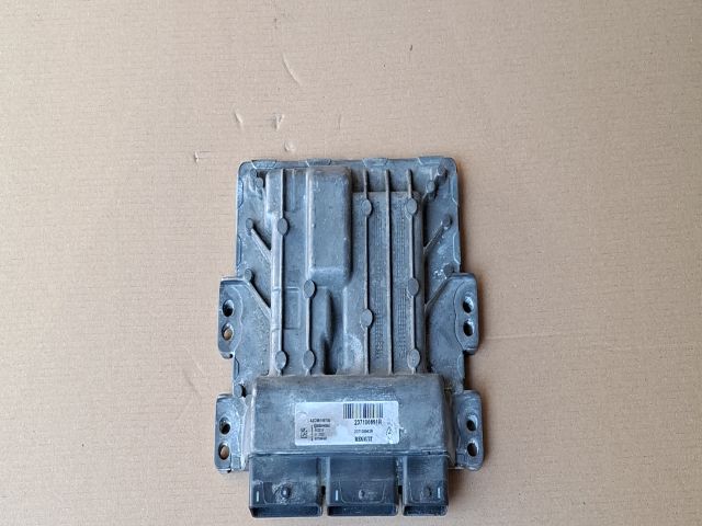 bontott RENAULT MEGANE III Motorvezérlő