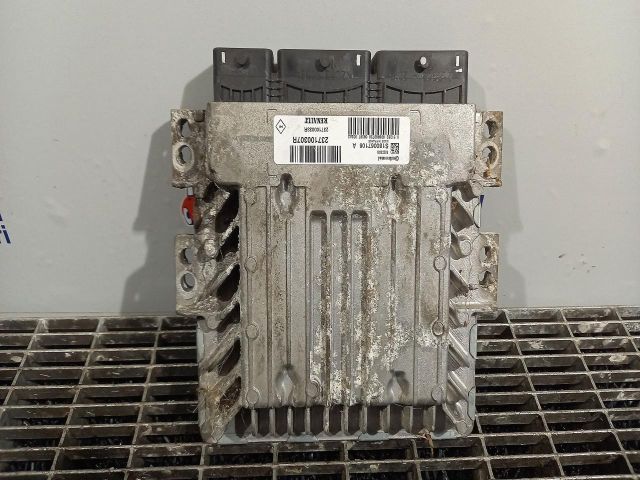 bontott RENAULT MEGANE III Motorvezérlő