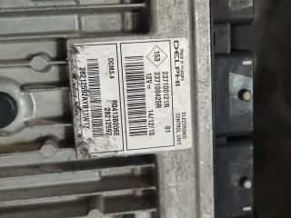 bontott RENAULT MEGANE III Motorvezérlő