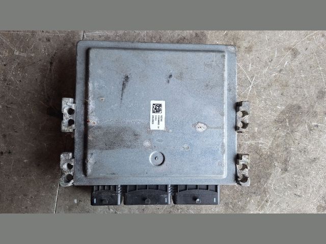 bontott RENAULT MEGANE III Motorvezérlő