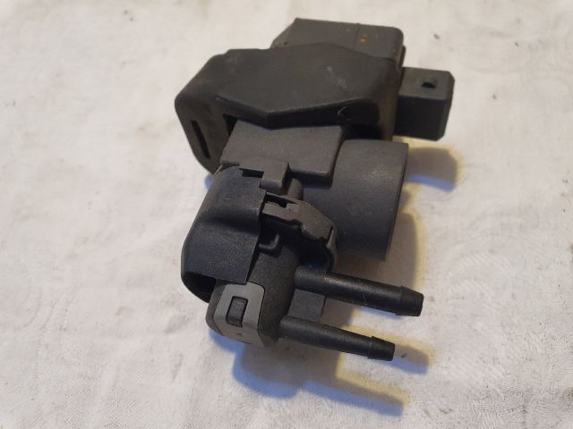 bontott RENAULT MEGANE III Turbó Vákum Szelep