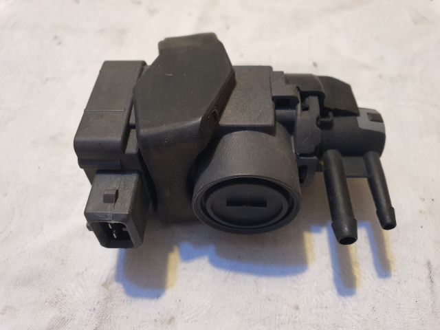 bontott RENAULT MEGANE III Turbó Vákum Szelep