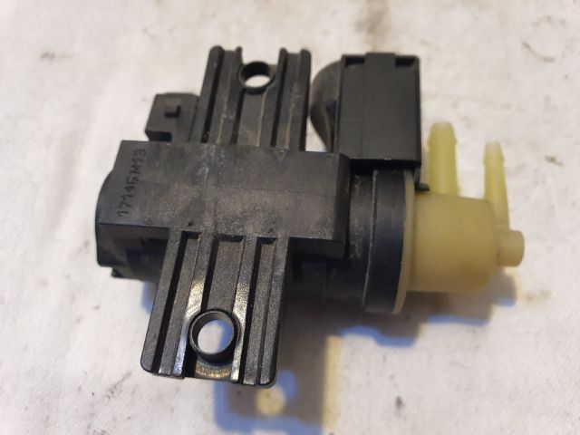 bontott RENAULT MEGANE III Turbó Vákum Szelep