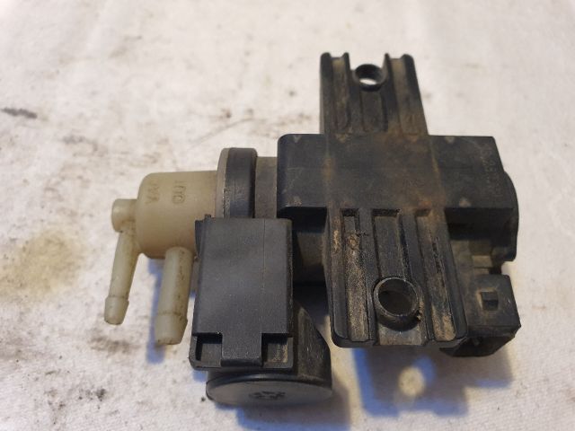 bontott RENAULT MEGANE III Turbó Vákum Szelep