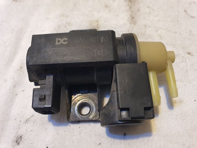 bontott RENAULT MEGANE III Turbó Vákum Szelep