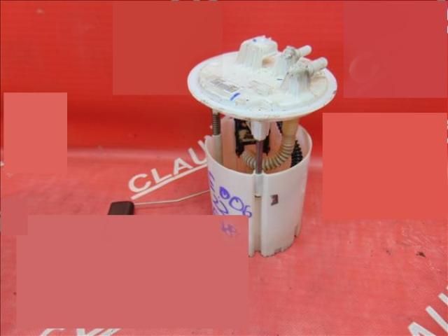 bontott RENAULT MEGANE III Üzemanyag Szivattyú