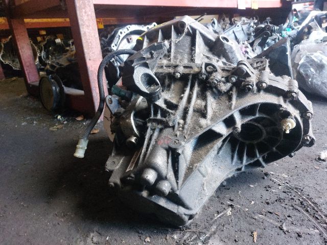bontott RENAULT MEGANE III Váltó (Mechanikus)