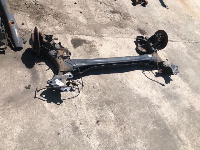 bontott RENAULT MEGANE III Hátsó Híd (Tárcsafékes)