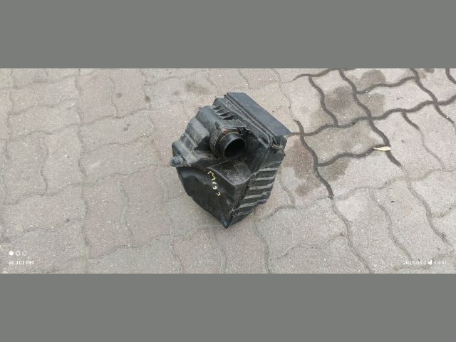 bontott RENAULT MEGANE III Légszűrő Ház