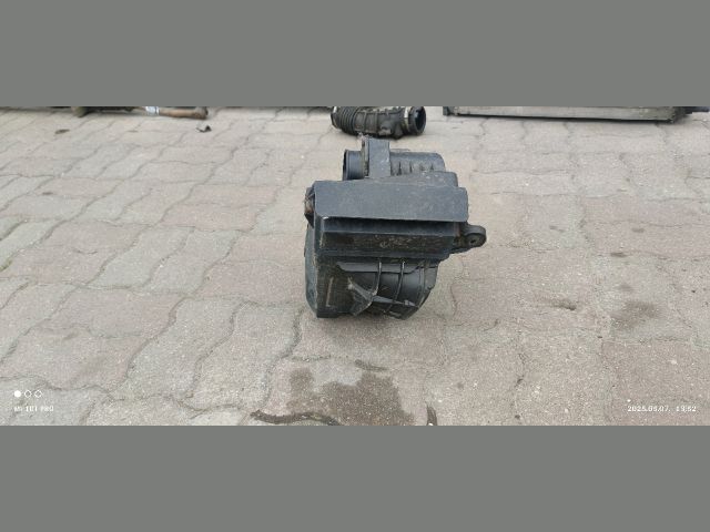 bontott RENAULT MEGANE III Légszűrő Ház