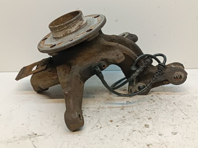 bontott RENAULT MEGANE III Bal első Csonkállvány Kerékaggyal