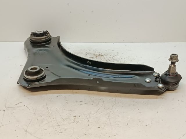 bontott RENAULT MEGANE III Bal első Lengőkar