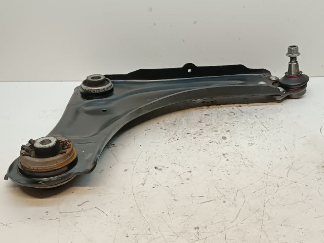 bontott RENAULT MEGANE III Jobb első Lengőkar