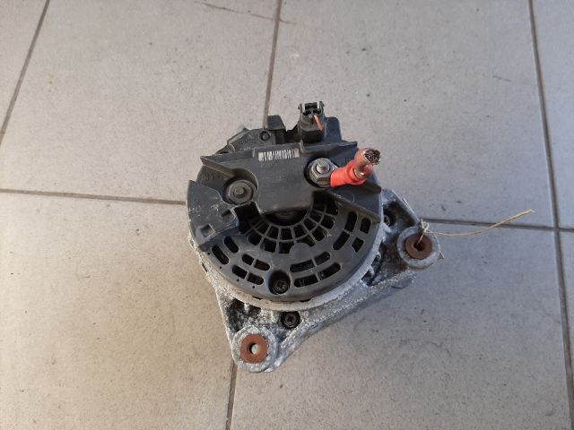 bontott RENAULT MEGANE III Generátor