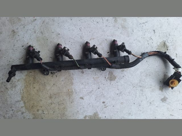 bontott RENAULT MEGANE III Közösnyomócső