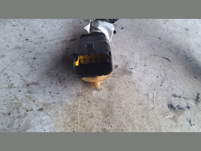 bontott RENAULT MEGANE III Közösnyomócső