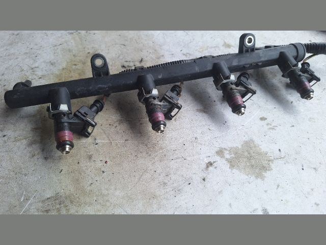 bontott RENAULT MEGANE III Közösnyomócső