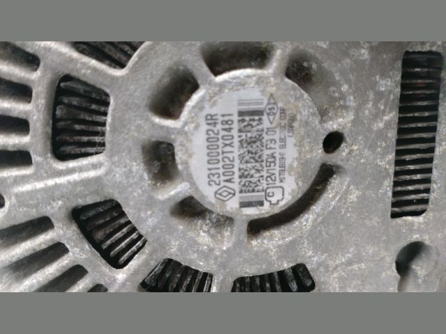 bontott RENAULT MEGANE III Generátor