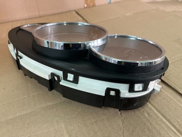 bontott RENAULT MEGANE III Kilométeróra