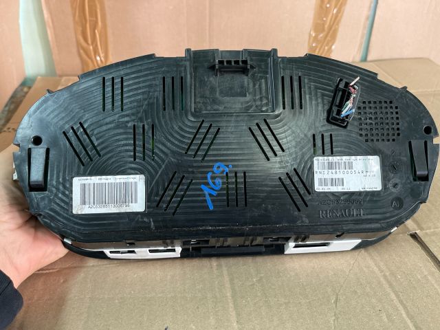 bontott RENAULT MEGANE III Kilométeróra