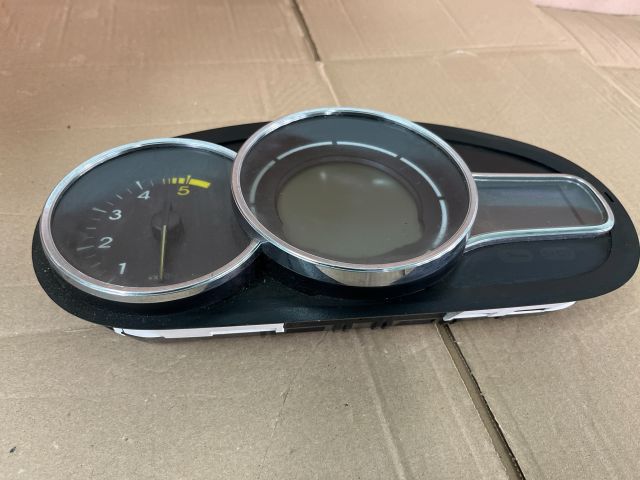 bontott RENAULT MEGANE III Kilométeróra