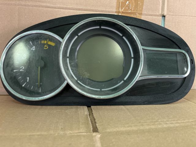 bontott RENAULT MEGANE III Kilométeróra