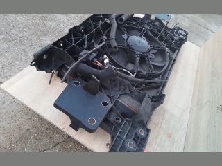 bontott RENAULT MEGANE III Komplett Homlokfal (Részeivel)