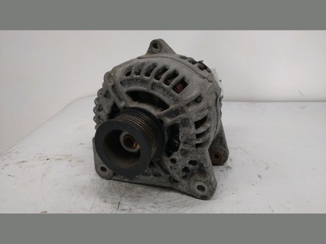 bontott RENAULT MEGANE III Generátor
