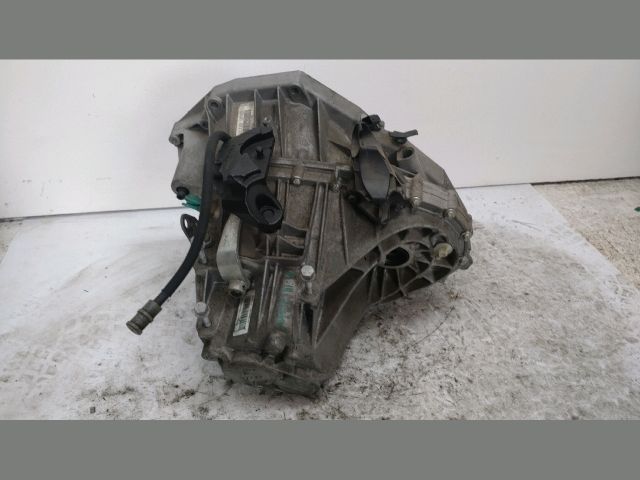 bontott RENAULT MEGANE III Váltó (Mechanikus)