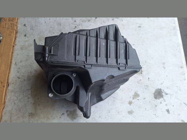 bontott RENAULT MEGANE III Légszűrő Ház