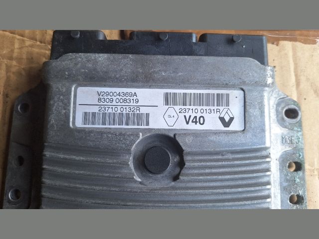 bontott RENAULT MEGANE III Motorvezérlő