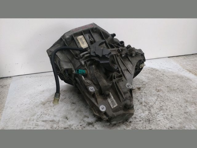 bontott RENAULT MEGANE III Váltó (Mechanikus)