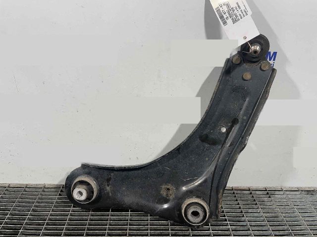 bontott RENAULT MEGANE III Bal első Lengőkar