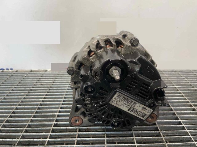 bontott RENAULT MEGANE III Generátor