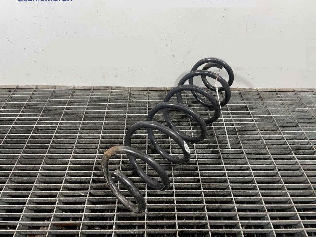 bontott RENAULT MEGANE III Hátsó Rugó