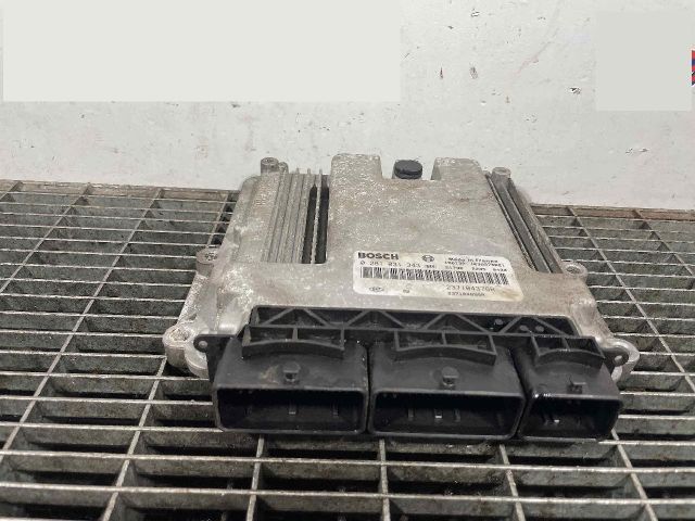 bontott RENAULT MEGANE III Motorvezérlő