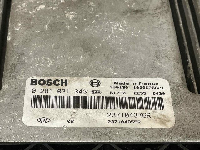 bontott RENAULT MEGANE III Motorvezérlő