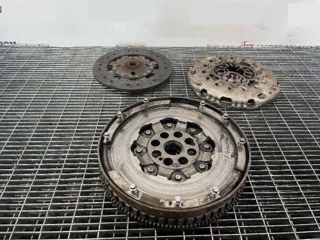 bontott RENAULT MEGANE III Fogaskoszorú