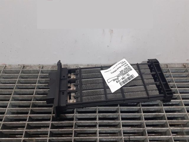 bontott RENAULT MEGANE III Fűtőradiátor