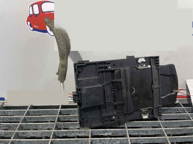 bontott RENAULT MEGANE III Gyújtáskapcsoló