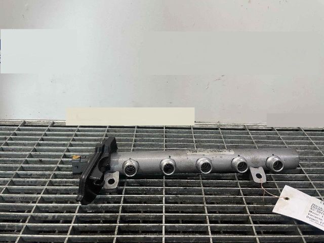 bontott RENAULT MEGANE III Közösnyomócső